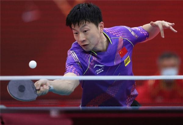 并与队友配 并与队友配