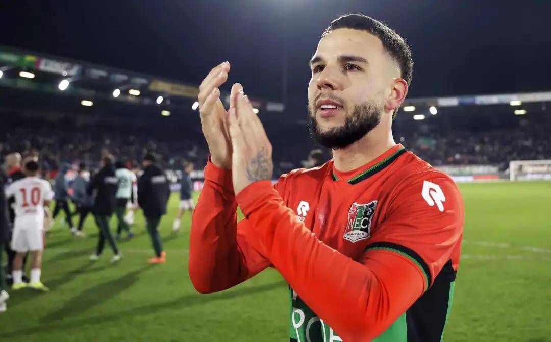 的进攻迅速 的进攻迅速