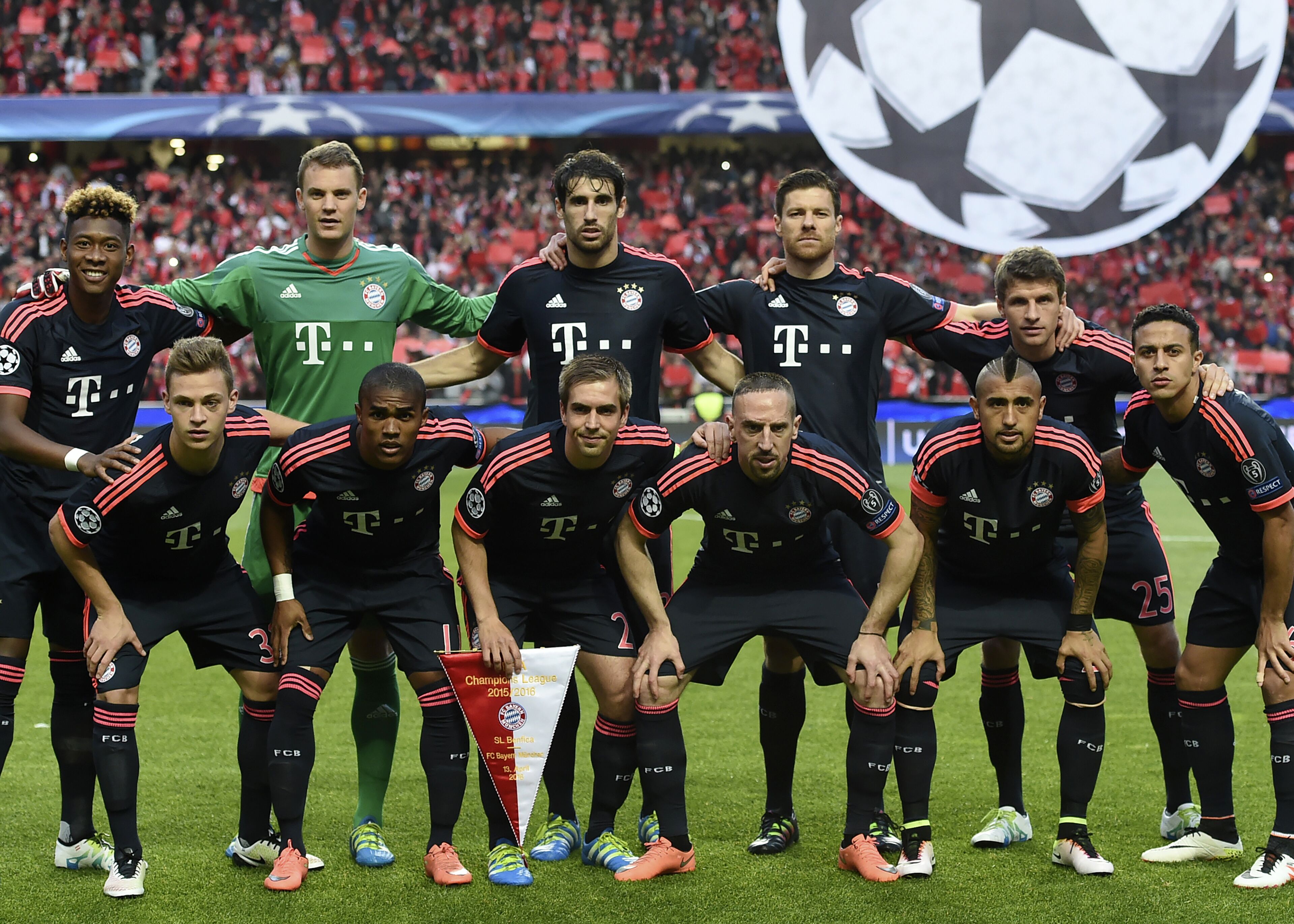 赛场中的突 赛场中的突