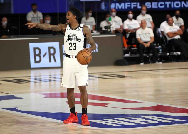 在弗格森执 在弗格森执