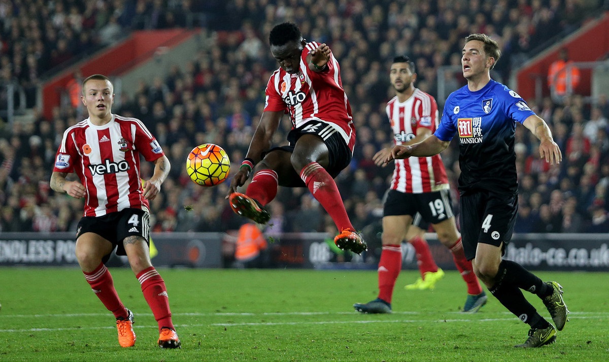 对法国U2 对法国U2