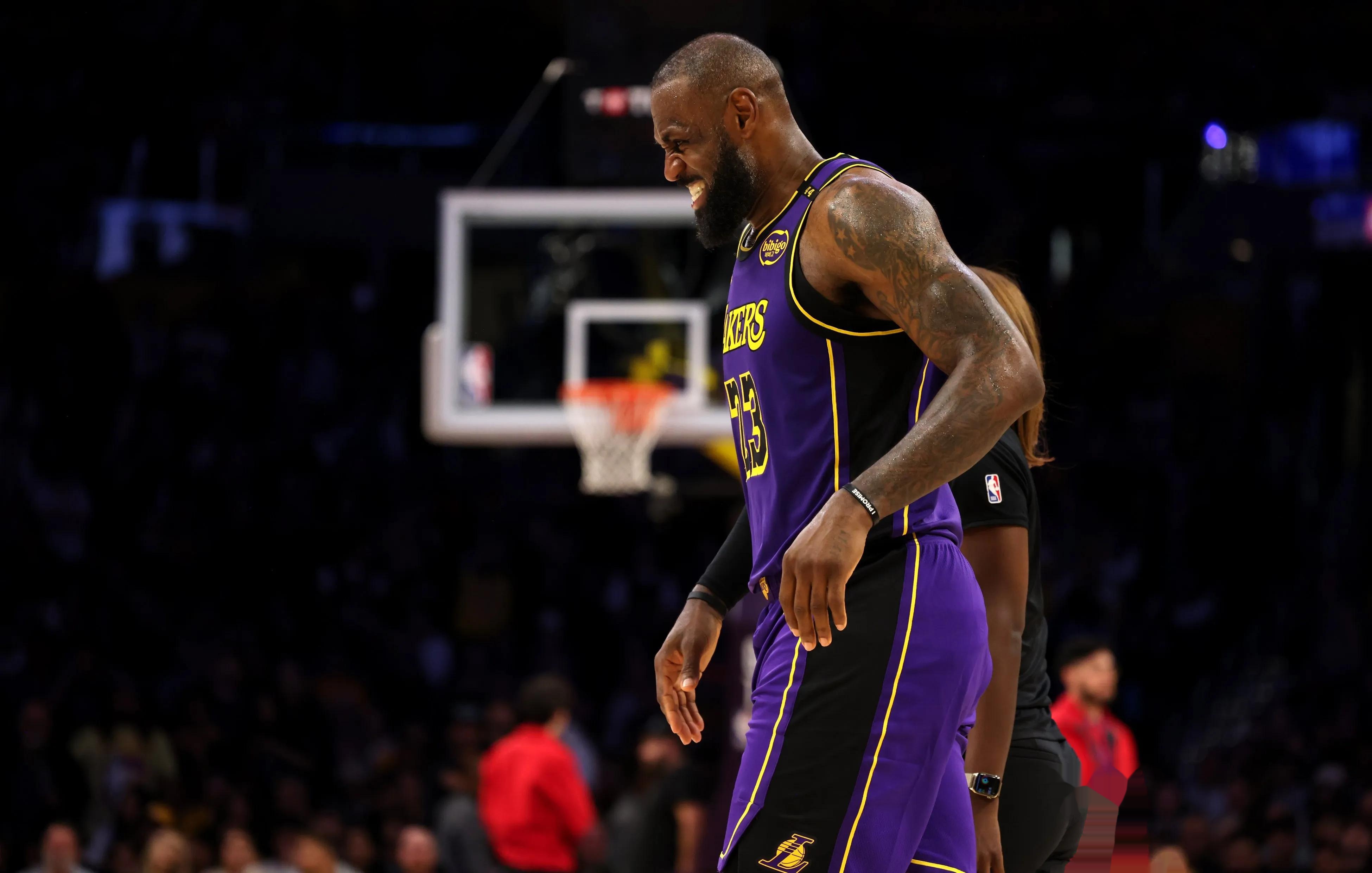 中路直插的 中路直插的